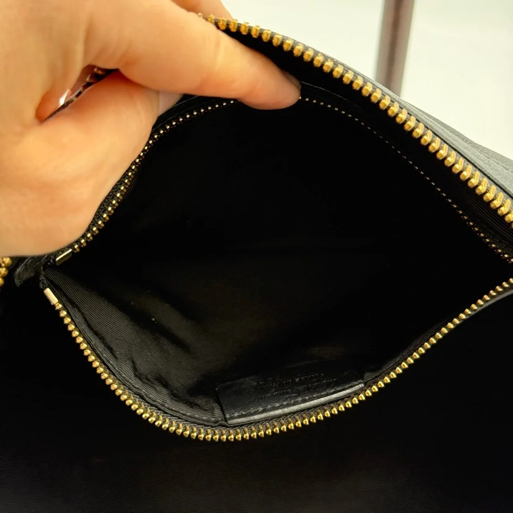 Salvatore Ferragamo Gancini Black Leather Shoulder Bag - Picture 12 of 14